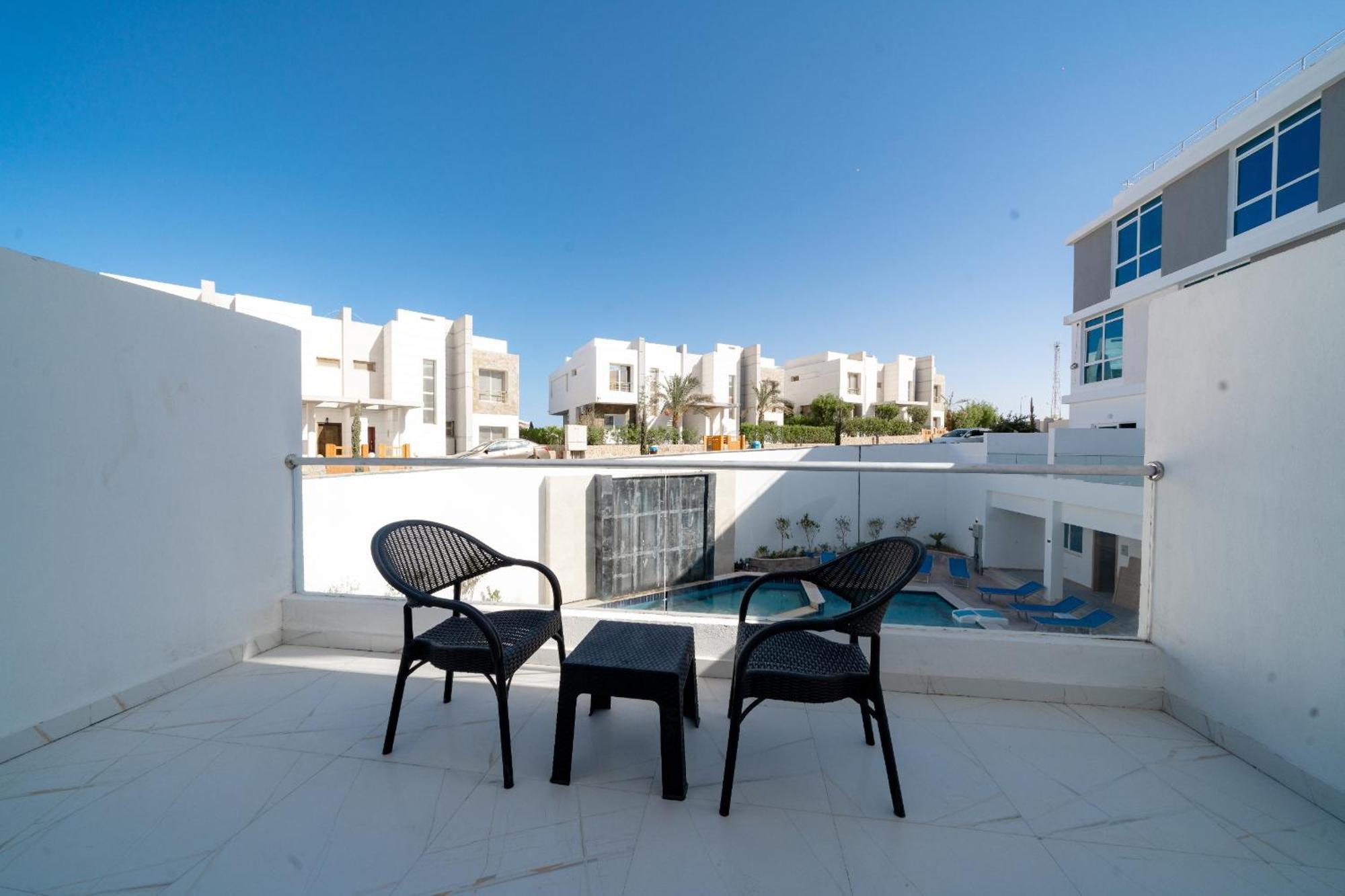 Sky Star Hotel Free Shuttle To Hurghada City Center Exterior photo
