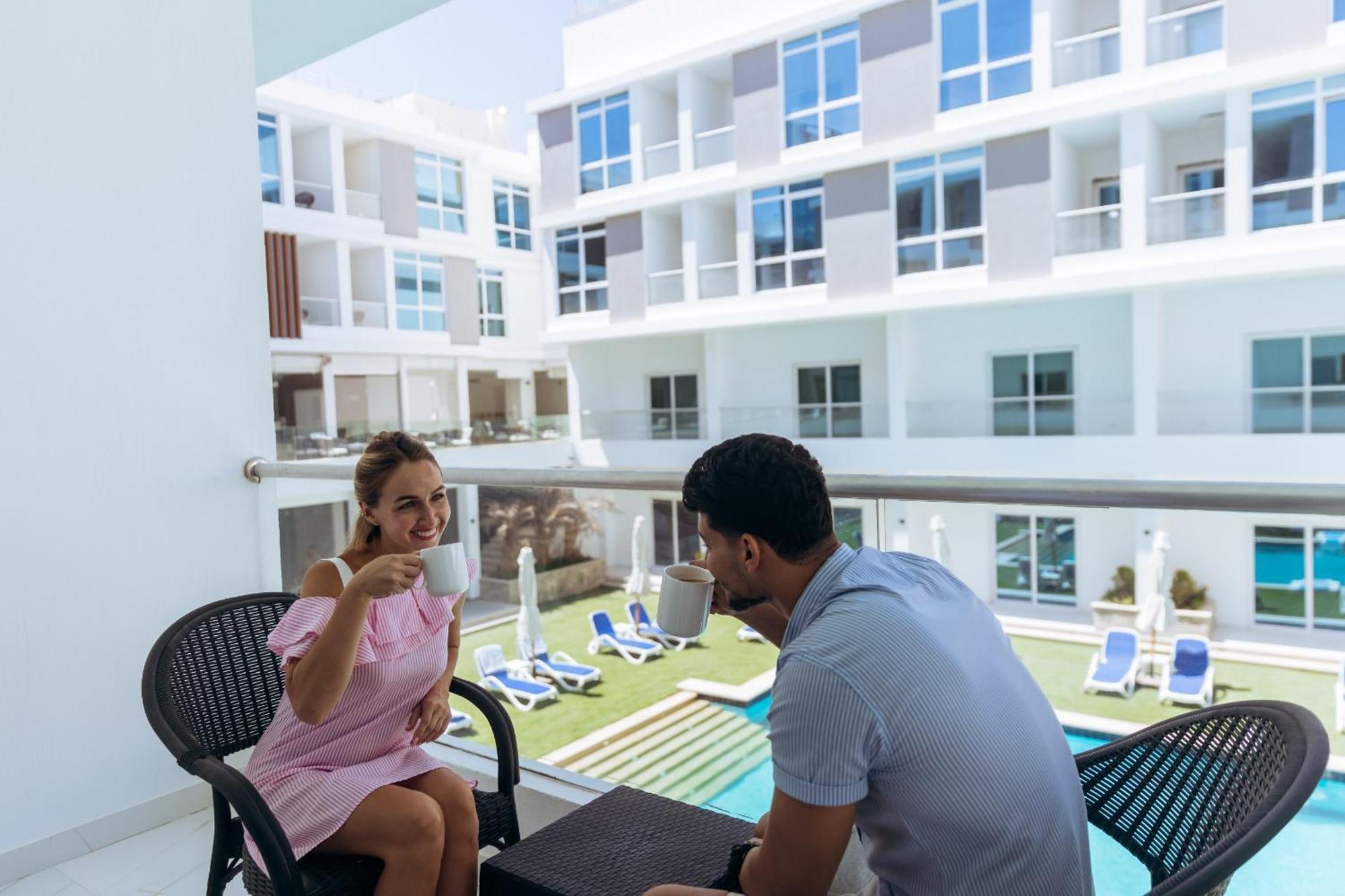 Sky Star Hotel Free Shuttle To Hurghada City Center Exterior photo