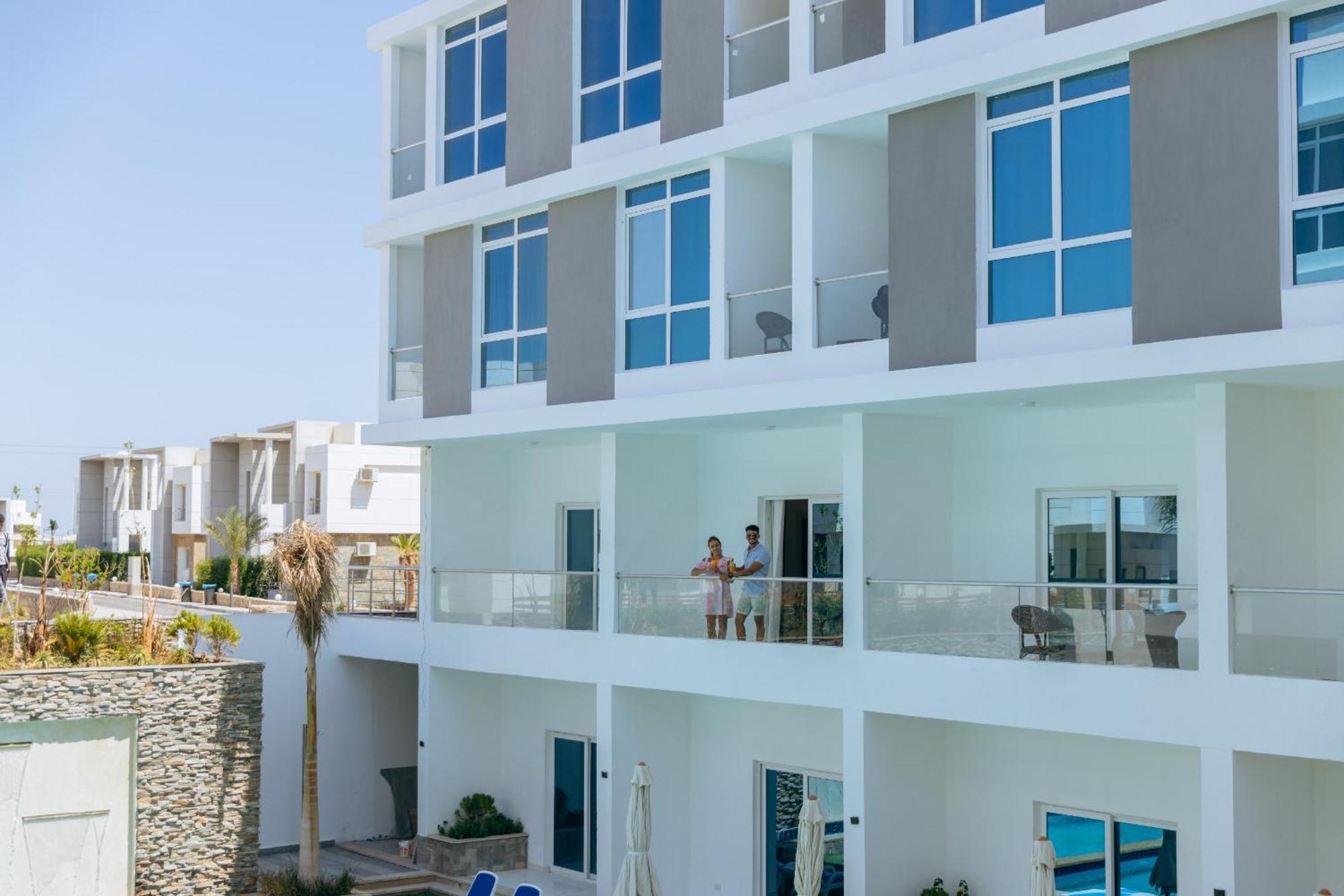 Sky Star Hotel Free Shuttle To Hurghada City Center Exterior photo