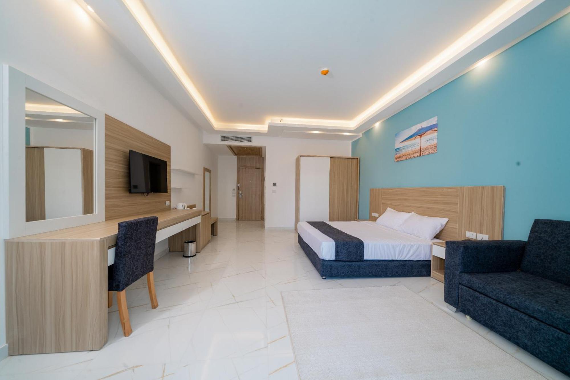 Sky Star Hotel Free Shuttle To Hurghada City Center Exterior photo